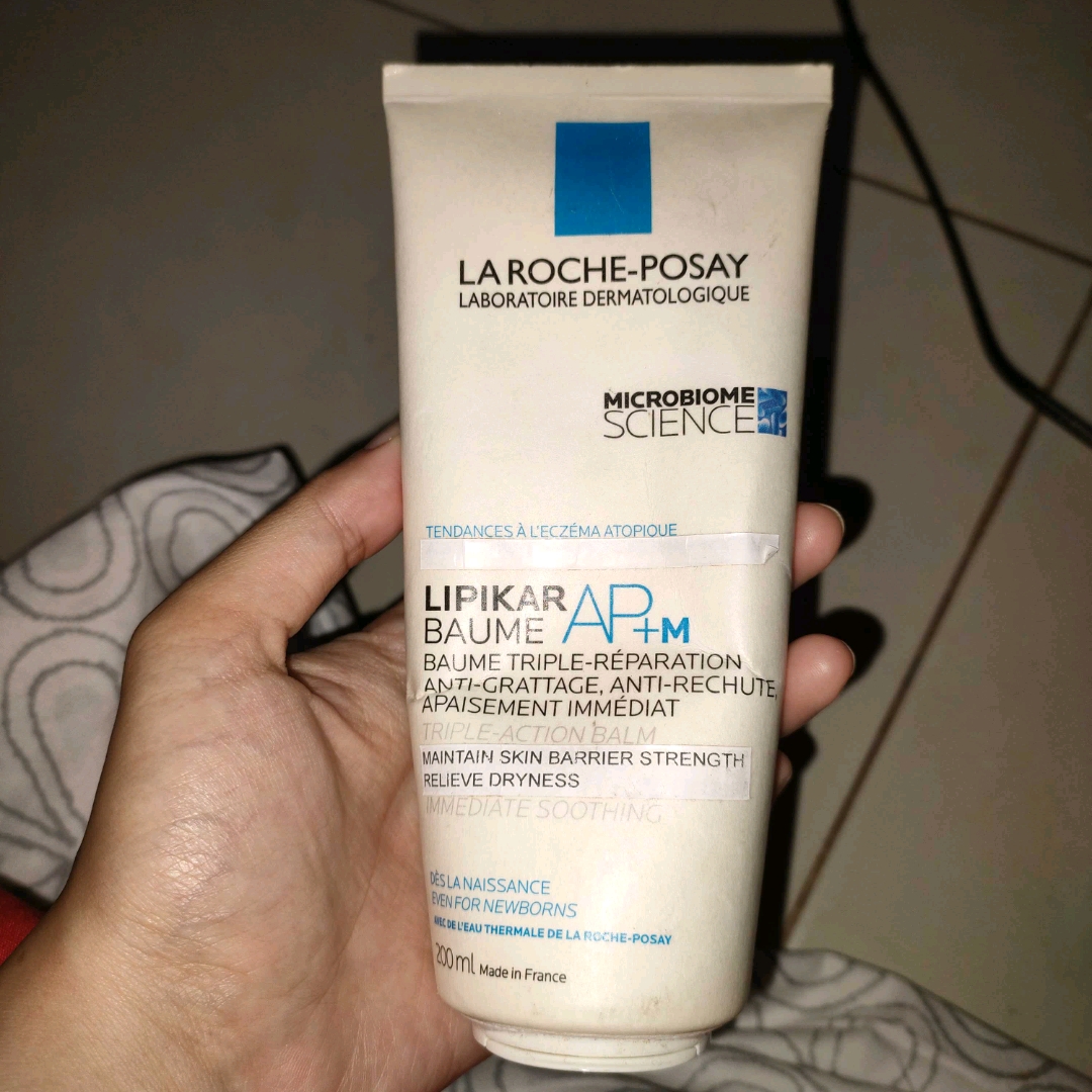 Lipikar Baume AP+M imgfdn-808da256-67a4-45f9-9495-f77349fcc1e2