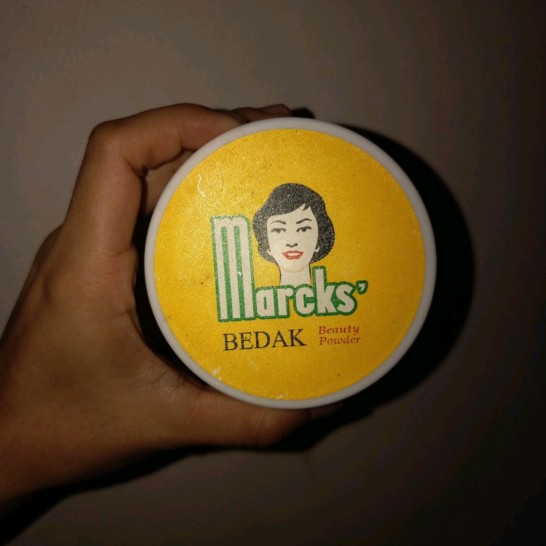 Bedak Beauty Powder - Invisible imgfdn-524c03ef-e981-4498-b29e-967a4b22f07b