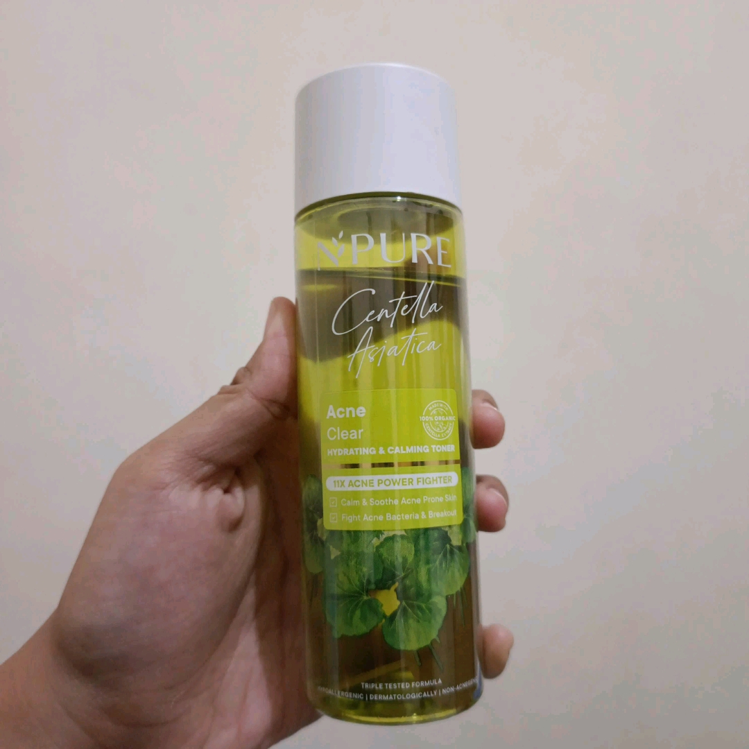 Centella Asiatica Acne Clear Hydrating & Calming Toner imgfdn-7a1b96da-2bbc-4aee-9d79-7a5a5e7be77d