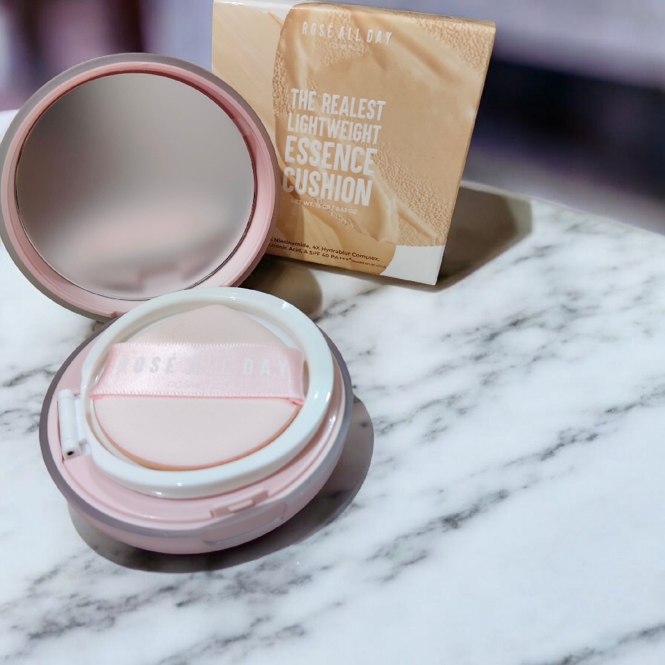 The Realest Lightweight Essence Cushion - Fair imgfdn-e27f6338-3c14-46c8-95a8-66e794383ec8