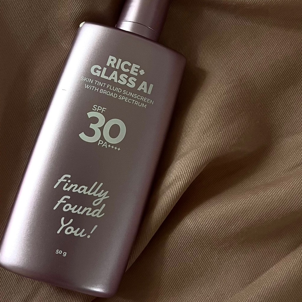 Rice+ Glass AI Skin Tint Fluid Sunscreen With Broad Spectrum - AI-05 imgfdn-b450b36b-ee0b-4b05-b402-9e4998644f94