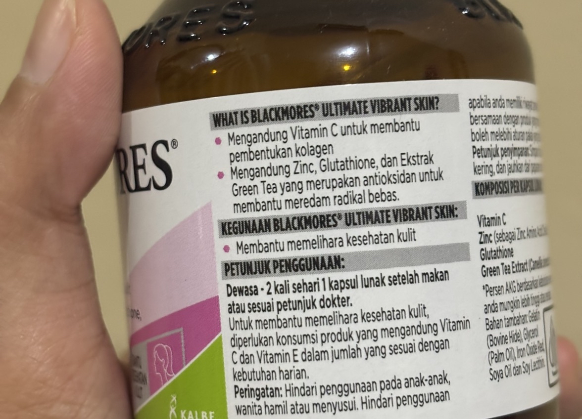 Ultimate Vibrant Skin imgfdn-95343c64-2934-45dd-88d7-1d7f36ccbe83