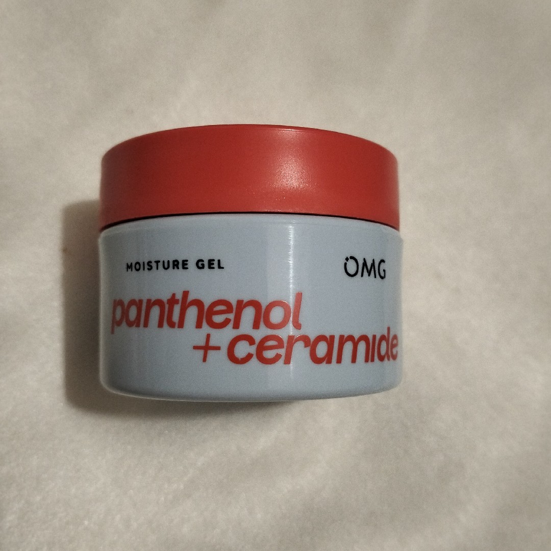 Panthenol + Ceramide Moisture Gel imgfdn-13afe5b2-ef6d-4d48-b65f-42d7ca95c840