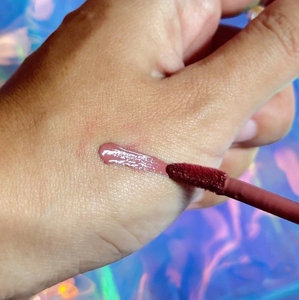 Dreamatte Lip Cream - Autumn imgfdn-d533b46a-a9e3-43f8-8d59-a8b17f86cba8