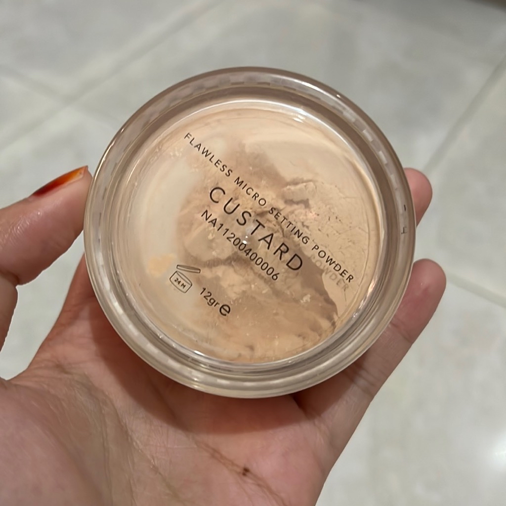 Flawless Micro Setting Powder - Custard imgfdn-4455e146-3c4e-4b31-aa8a-e14e96d9fc3d