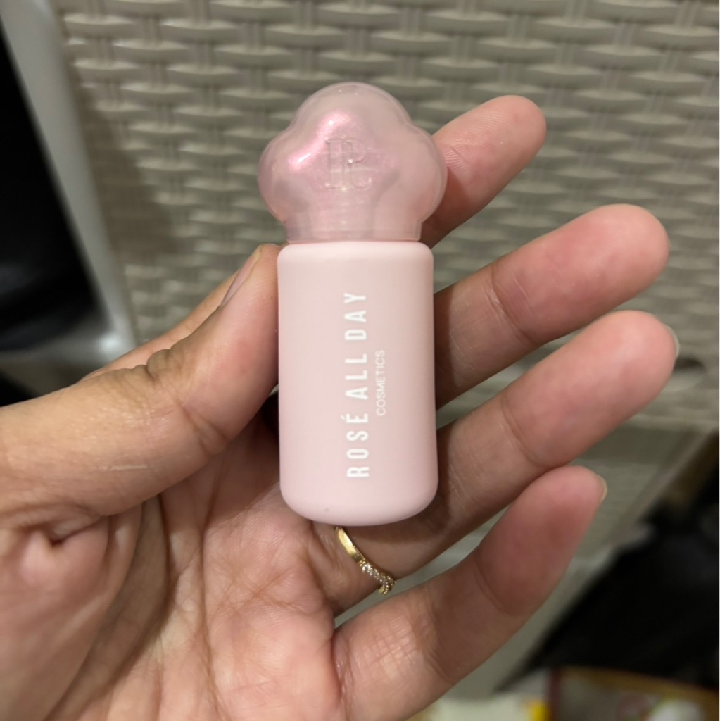 Hot Shot Lip Gloss - Soft Spot imgfdn-4c78525f-031d-4489-a00e-73c955b1fdcd