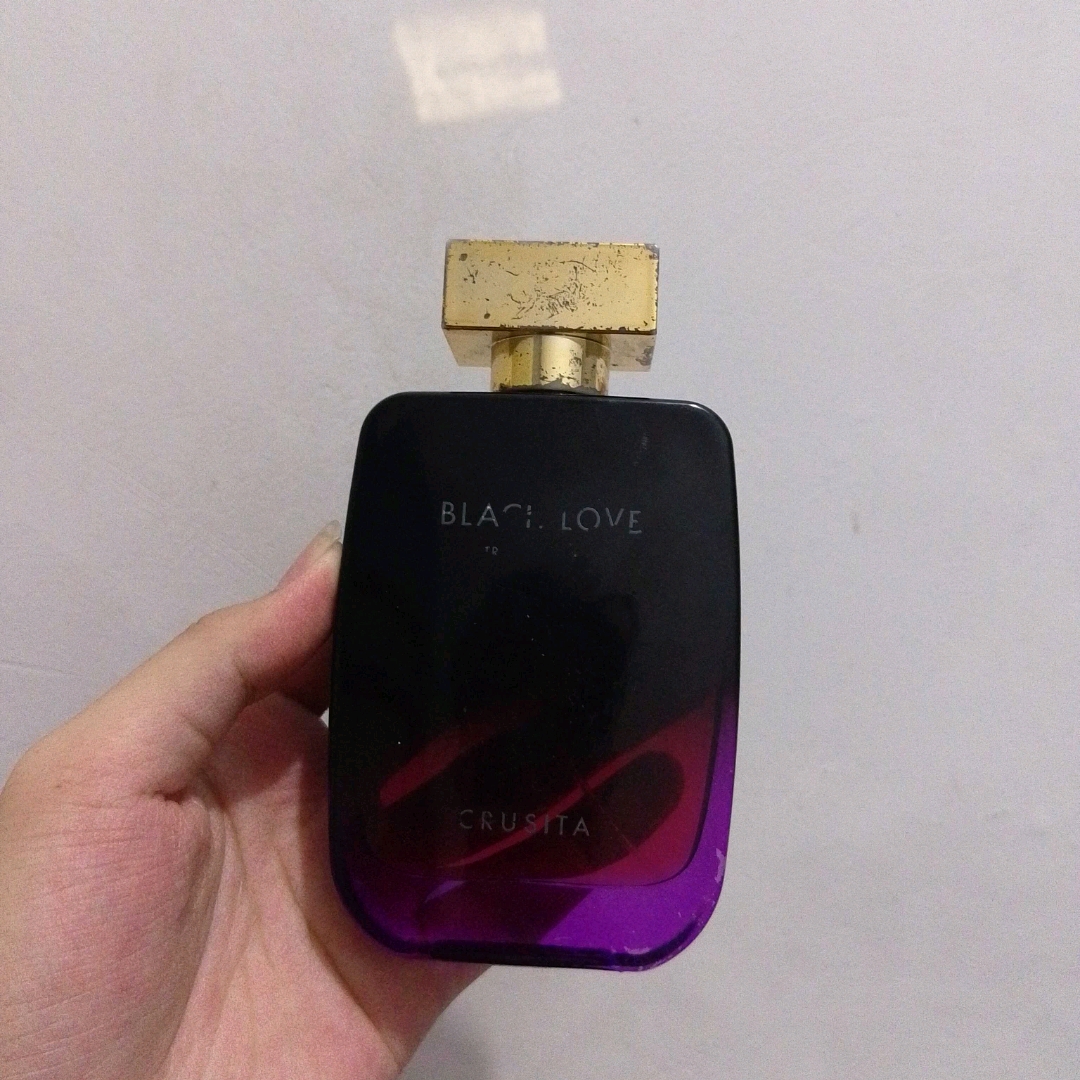 Extrait De Parfum - Black Love imgfdn-7a0fab2c-6488-4057-89e0-3982610ba210