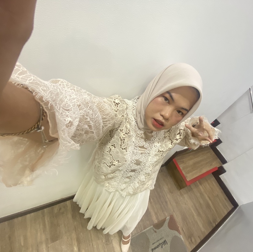 ESQA X BCL Blush - Still imgfdn-adea72ea-2336-4b58-b6f5-6dbf792f71d7