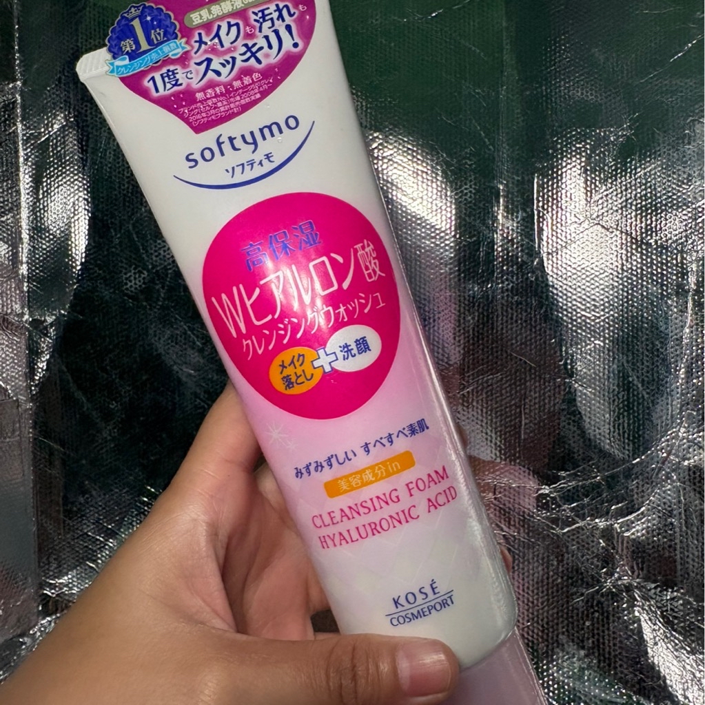 Softymo Hyaluronic Acid Cleansing  Foam imgfdn-6bb7998b-8956-4331-a062-e31f504886cc