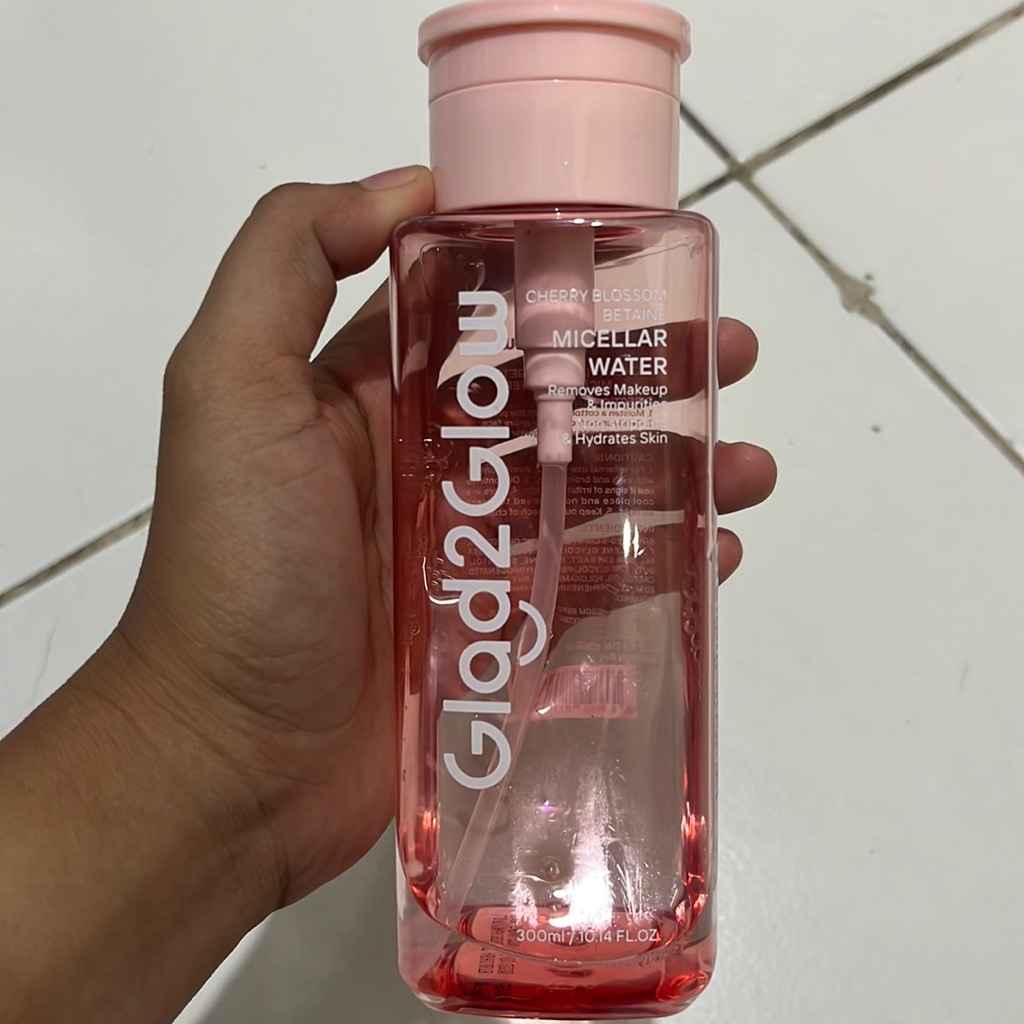 Pomegranate Niacinamide Brightening Toner imgfdn-844c8a37-6f9e-4e11-ac18-c2fc399710a0