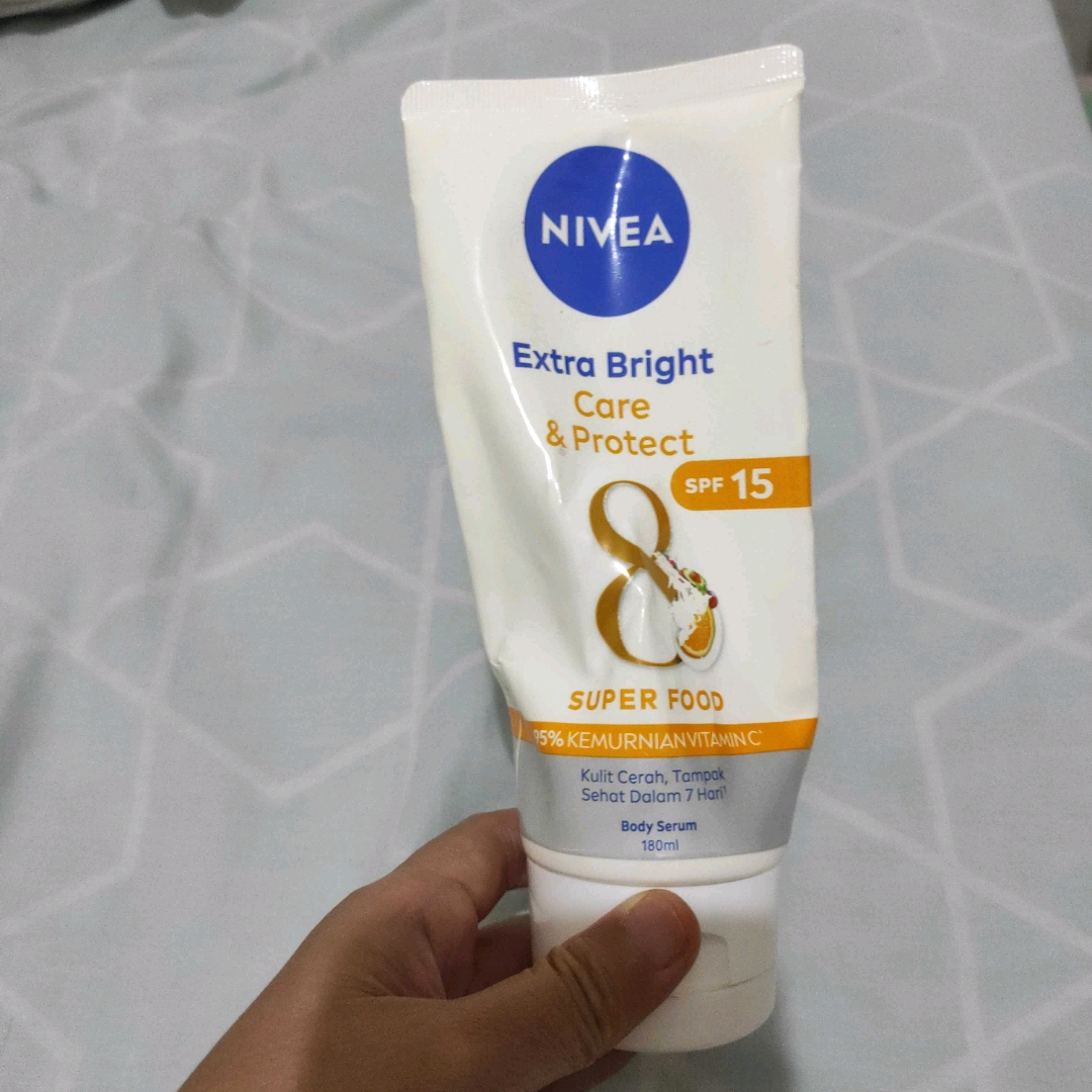 Extra Bright Repair & Protect Body Serum SPF50 PA+++ imgfdn-35cc3da8-f436-40df-a155-e5d7430784f5