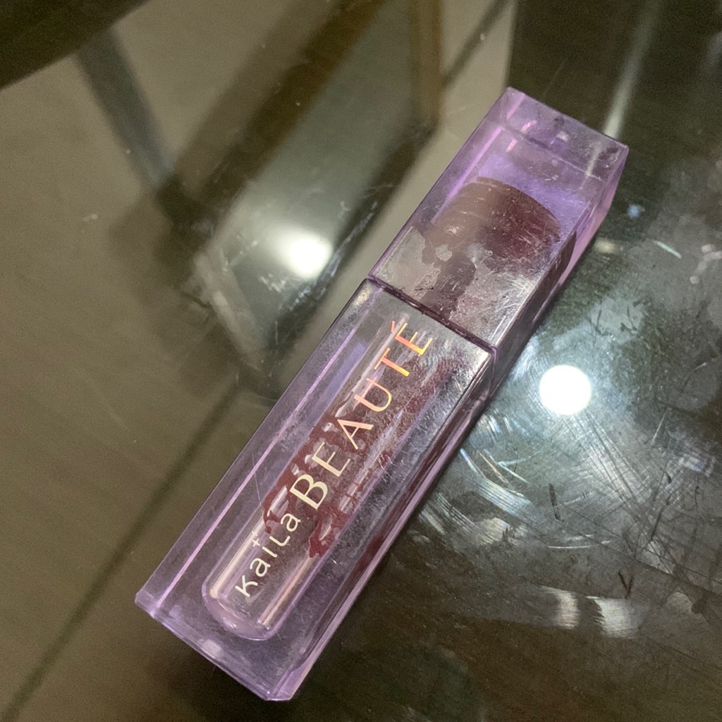 Glass Tint - Ursula imgfdn-b975254c-b36b-47ea-98f1-6a2243693533