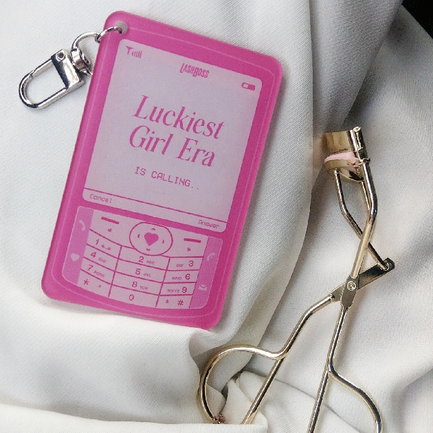 It Curl Eyelash Curler imgfdn-33ff0f54-5bcc-4cc5-9a01-f129960845c9