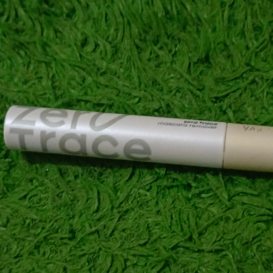 Zero Trace Mascara Remover imgfdn-f51bd30f-a54c-412c-aab1-9ec79a2ad181
