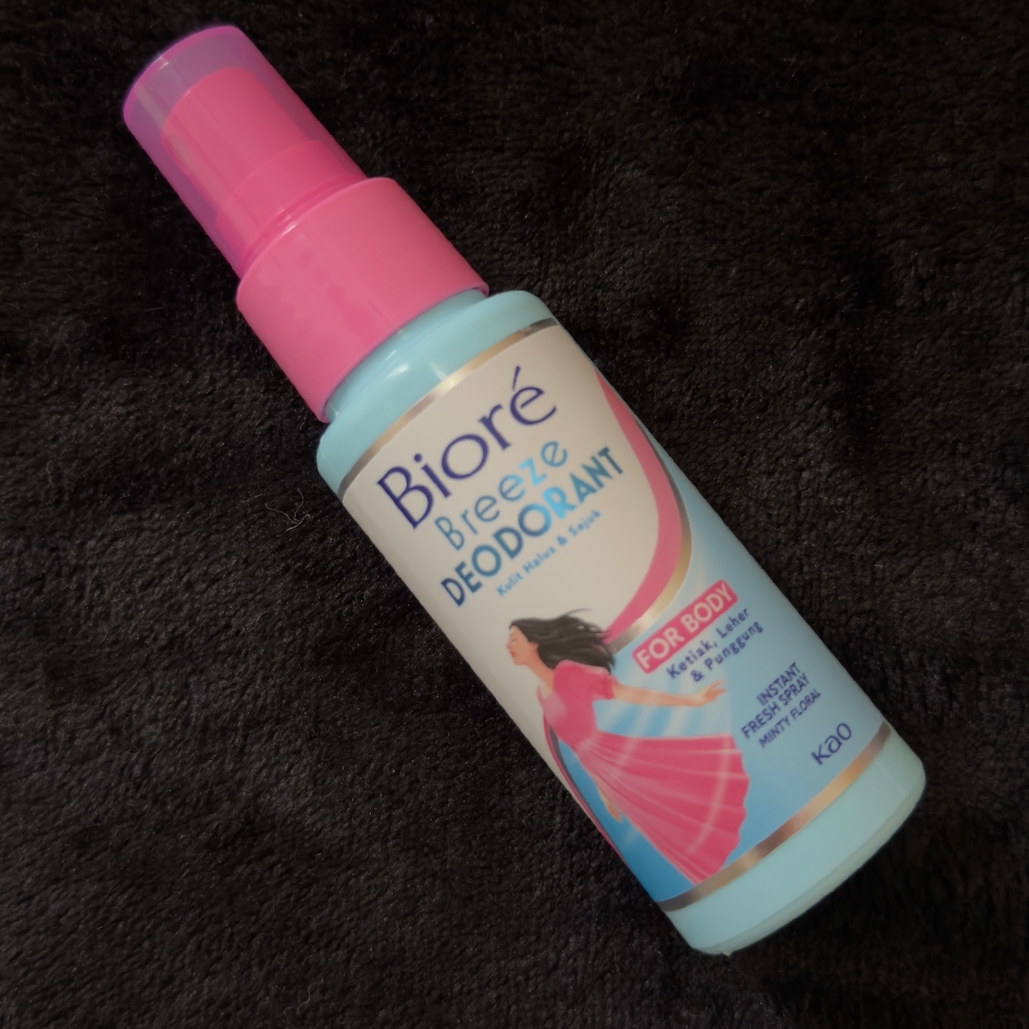 Breeze Deodorant Instant Fresh Spray - Minty Floral imgfdn-2fadd5ae-13f7-480a-abb1-6838458b4e05