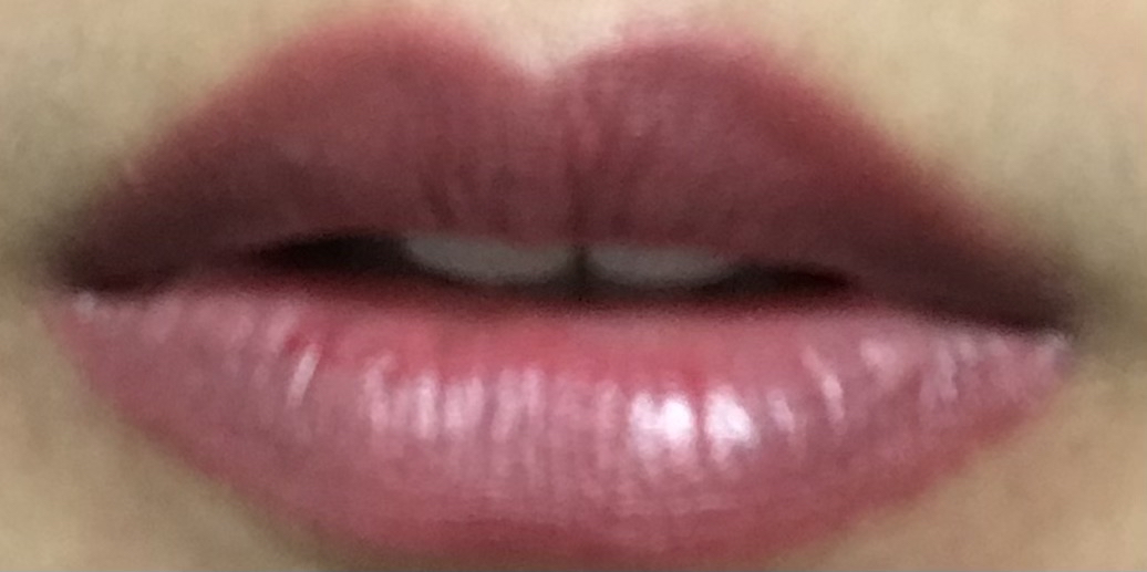 Jelly Lip Tint - 01 Berry Kiss imgfdn-9233c293-dde3-44a2-ba1d-64bf79a43c8d