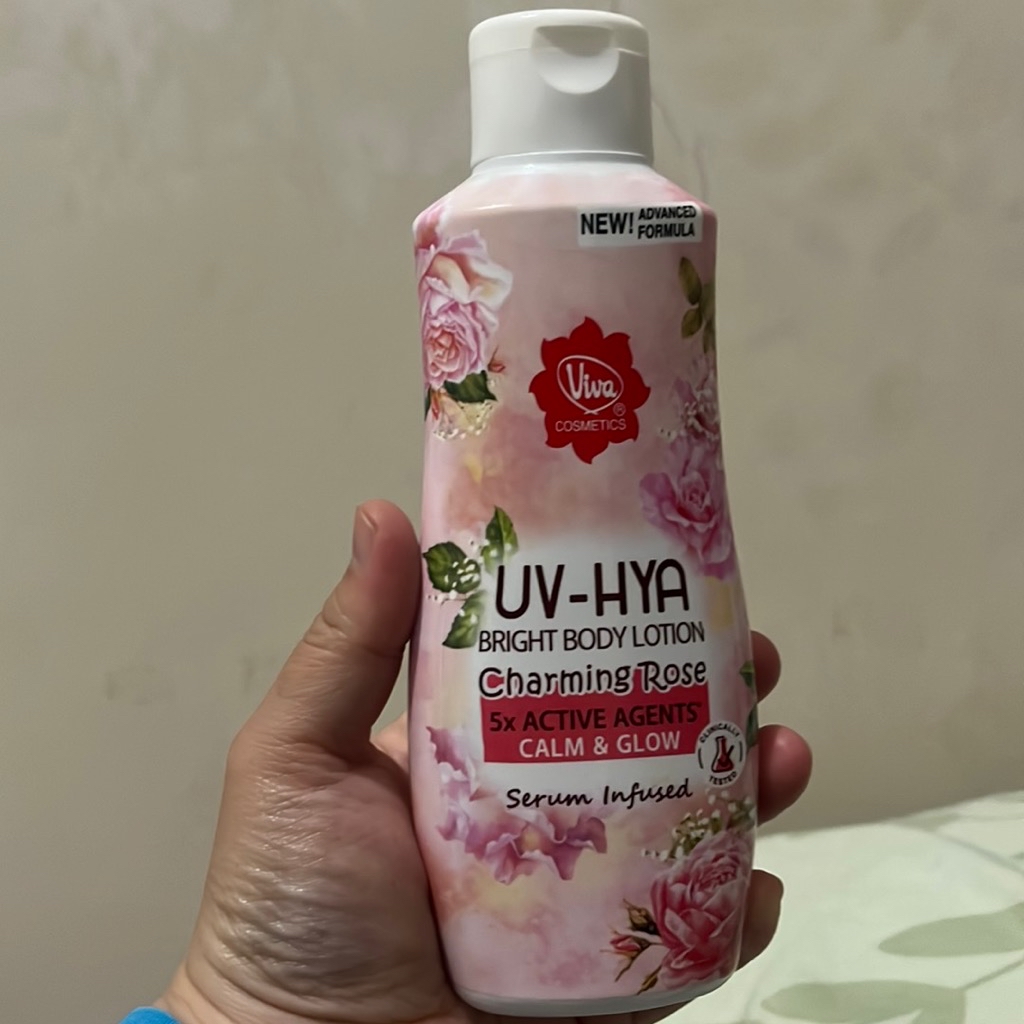 UV-HYA Bright Body Lotion - Charming Rose imgfdn-9df589d3-869e-4c41-8a17-b1d9e4cfcc2e