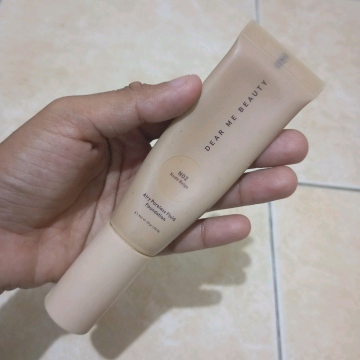 Airy Poreless Fluid Foundation - N02 Nude Beige imgfdn-68e07544-d122-4371-bddb-a9bfe8e6c2ea