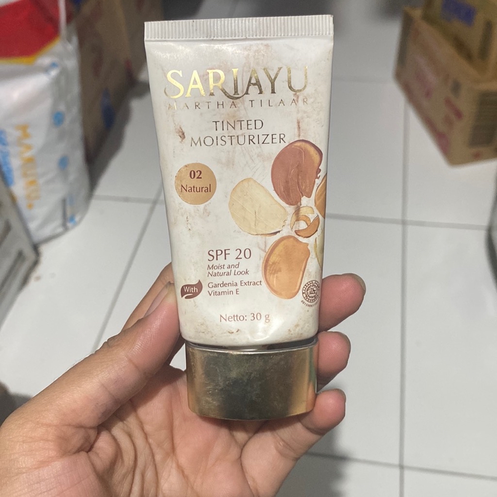 Tinted Moisturizer - Natural 02 imgfdn-fcdaed28-821f-4da9-9a50-3f59e5ff15fd