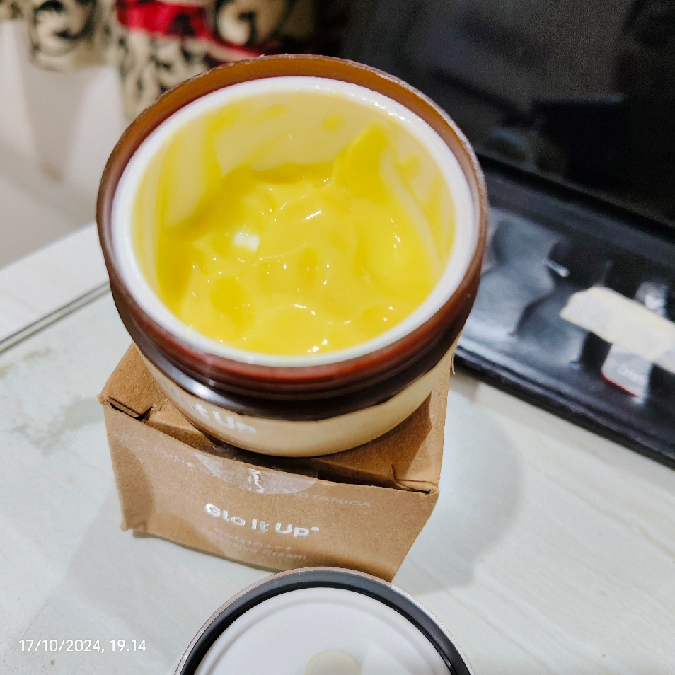 Glo It Up COQ10+++ Intensive Cream imgfdn-9e2a6631-bff9-4bab-a679-cfce80793eb5