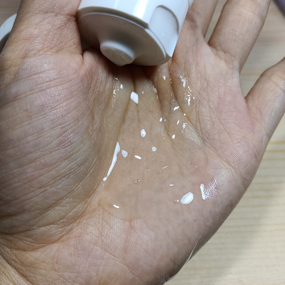 Purifying Gel Moisturizer imgfdn-ea9be665-6696-4801-9806-50c06b355f5e