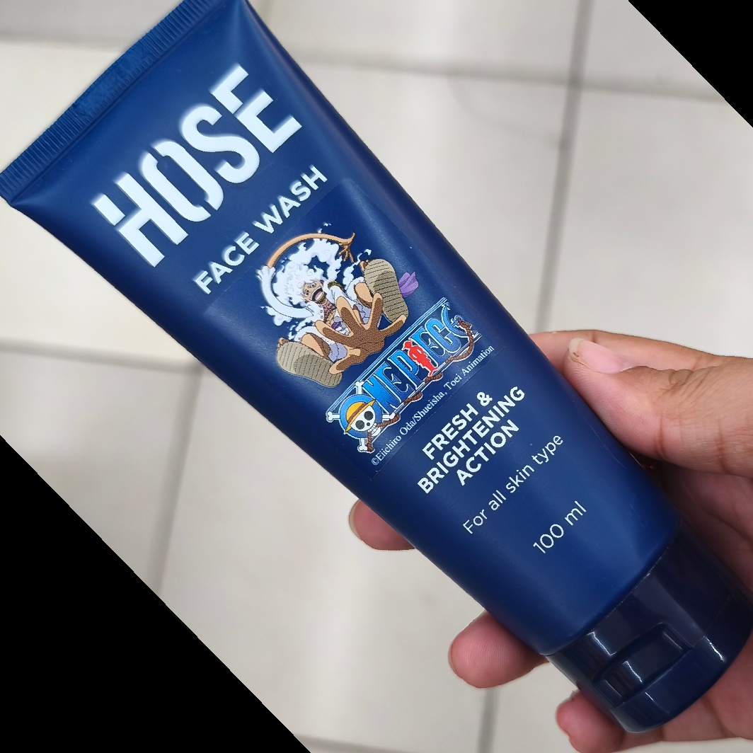 Fresh & Brightening Action Facial Wash imgfdn-02bcdc02-ae66-4977-b723-4e7039fef662