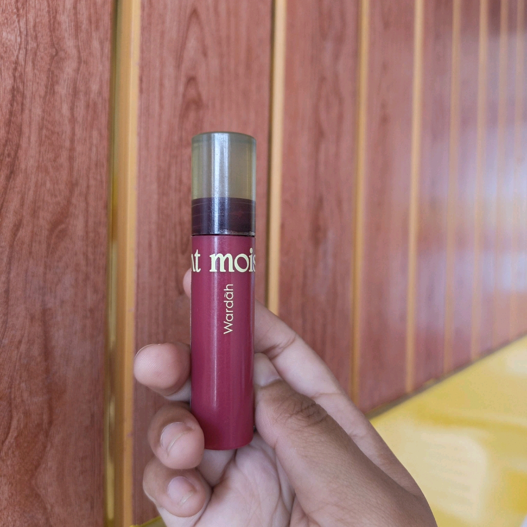 Moist Dew Tint - 08 Mulberry Shake imgfdn-959fbc9e-03c8-4df0-a4f6-953f0bf5fbb9