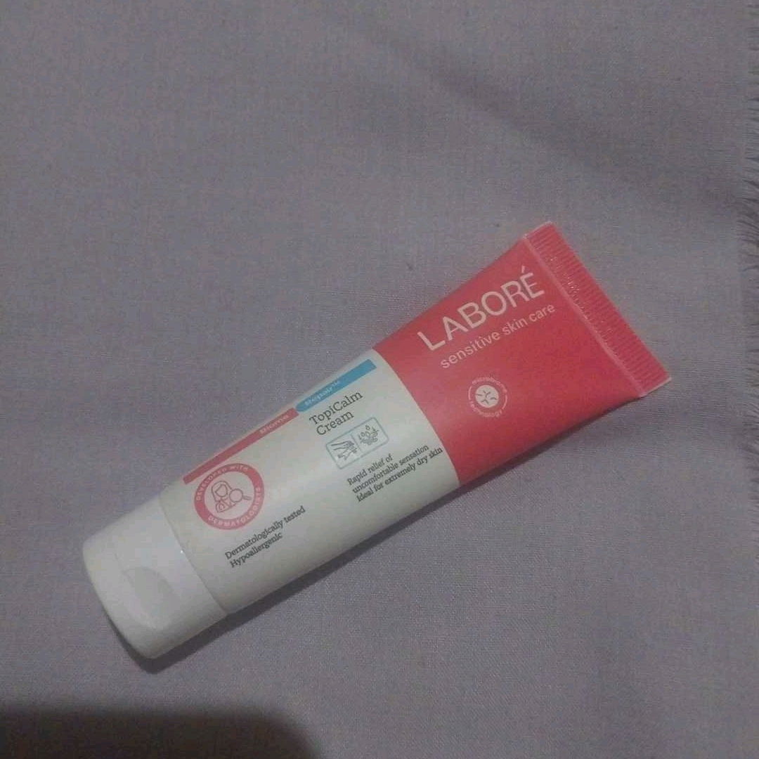 Sensitive Skin Care BiomeRepair TopiCalm Cream imgfdn-1608c64b-b894-4dcb-a711-987915a06182