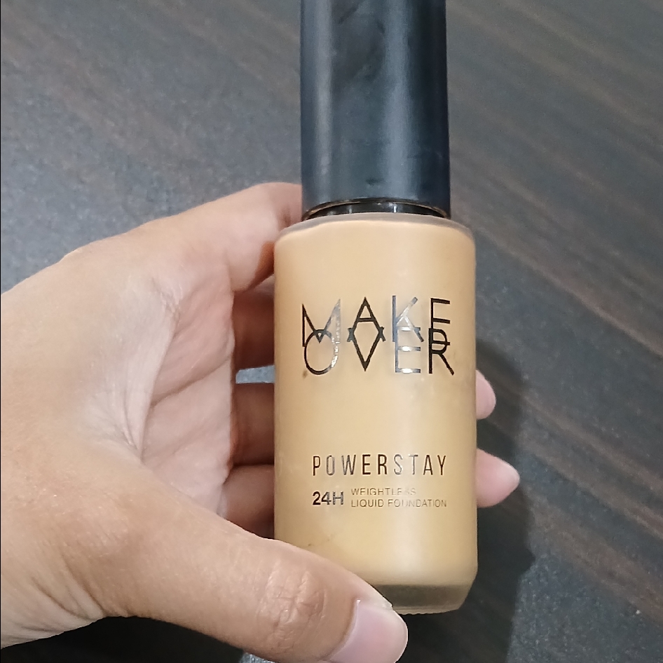 Powerstay 24H Weightless Liquid Foundation - W50 Crème Tan imgfdn-59526d5c-9ed1-4060-bcef-7bb6121db735