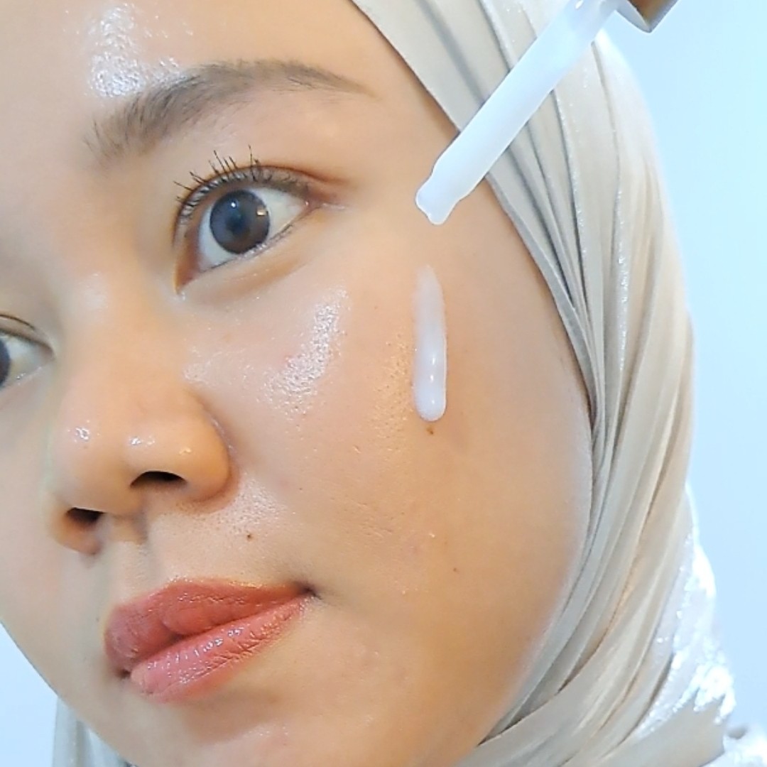 Brightening Serum Concentrate imgfdn-38faec2c-c94e-463a-bfd8-9b06b9584b44