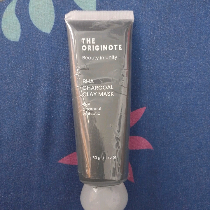 BHA Charcoal Clay Mask imgfdn-25a27a21-ef3b-4e05-85e4-98880ec5df33