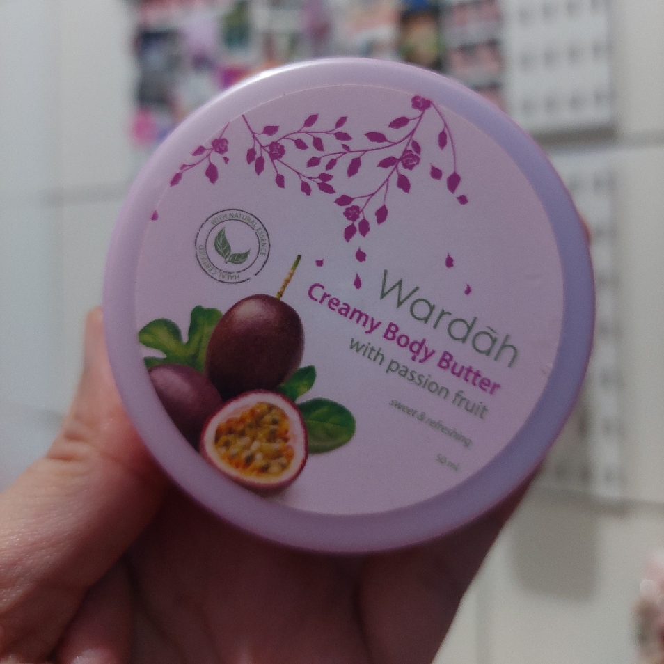 Creamy Body Butter - Passion Fruit imgfdn-ac15c8f7-63bf-43b1-b4c3-7f687ee594a4