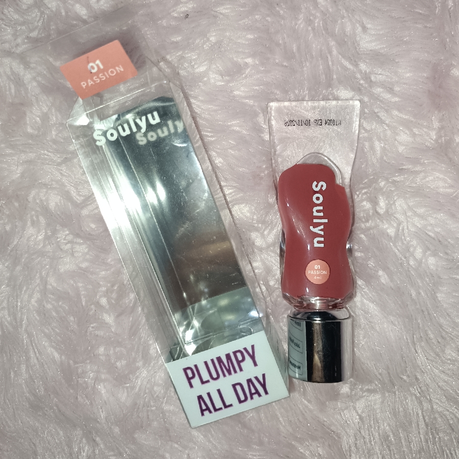 Intense Stay Lip Stain - 01 Passion imgfdn-c315f590-1603-436a-8a95-1120e880f496