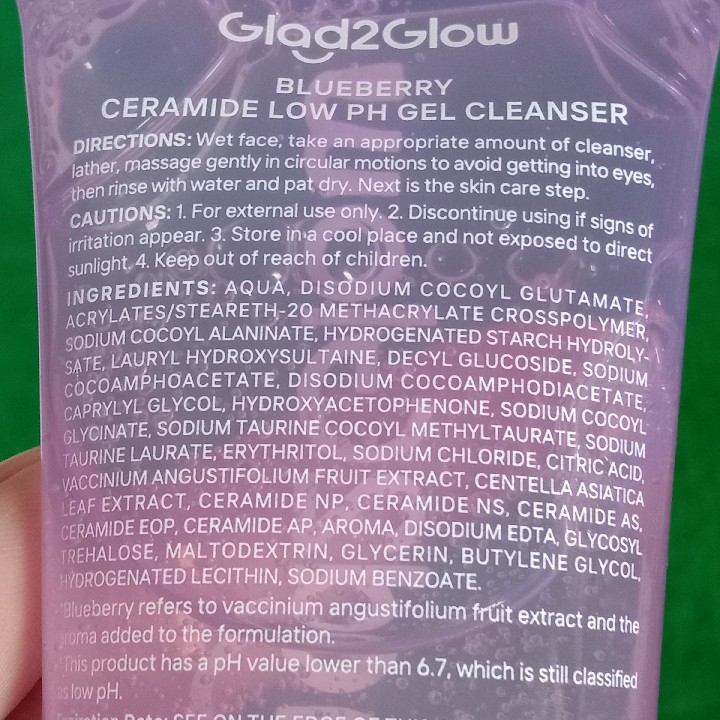 Blueberry Ceramide Low Ph Gel Cleanser imgfdn-c83296d5-7ed5-4e2b-94d8-46782f52dd54