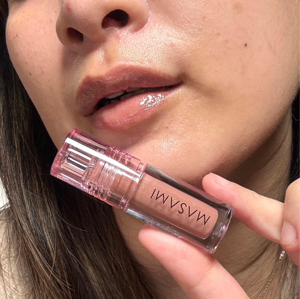 Dream Shine Lip Gloss - Amber  imgfdn-b9f6fdb7-a6cf-4f30-b12b-da52df75b6d1