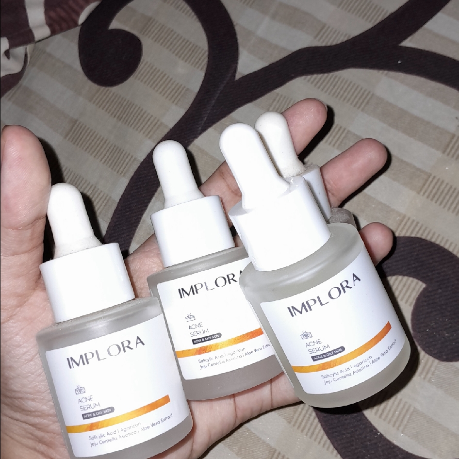 Acne Serum imgfdn-11b9ffd5-9468-408a-953a-88f2104275a3