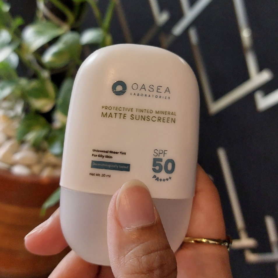 Protective Tinted Mineral Matte Sunscreen SPF 50 PA++++ imgfdn-7a7b60cc-4142-4edd-b8d2-7ece1684e101