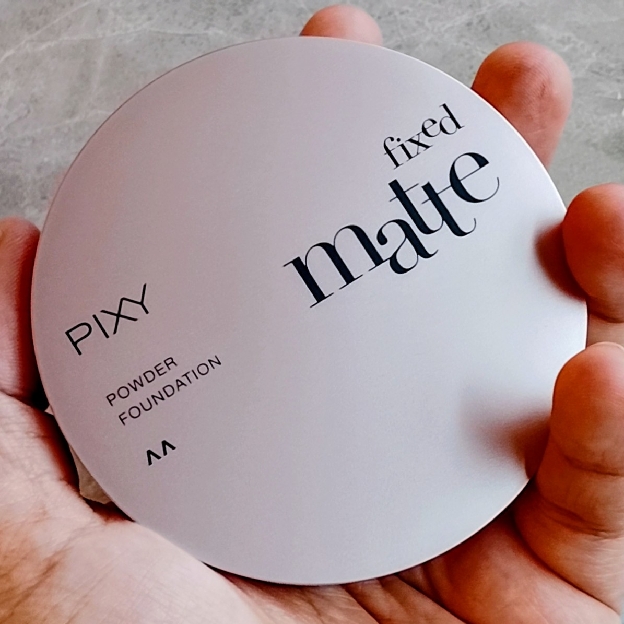 Fixed Matte Powder Foundation - 302N Neutral Ivory imgfdn-48907bd5-8900-4043-9544-726a3d063f06