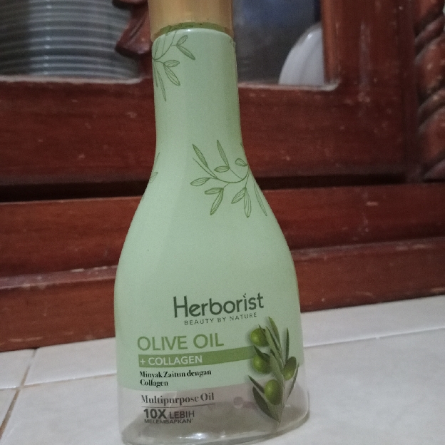 Olive Oil dan Collagen imgfdn-99c72cce-318c-4c01-b1a1-90a48cf5045a