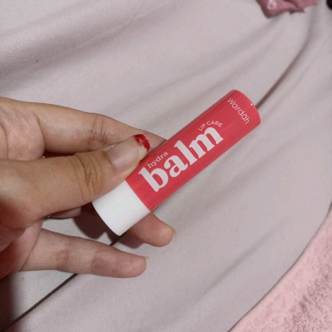 Hydrabalm Lip Care - Candy Strawberry imgfdn-9afd1cae-27b9-4fab-afd1-215c7c78ee07