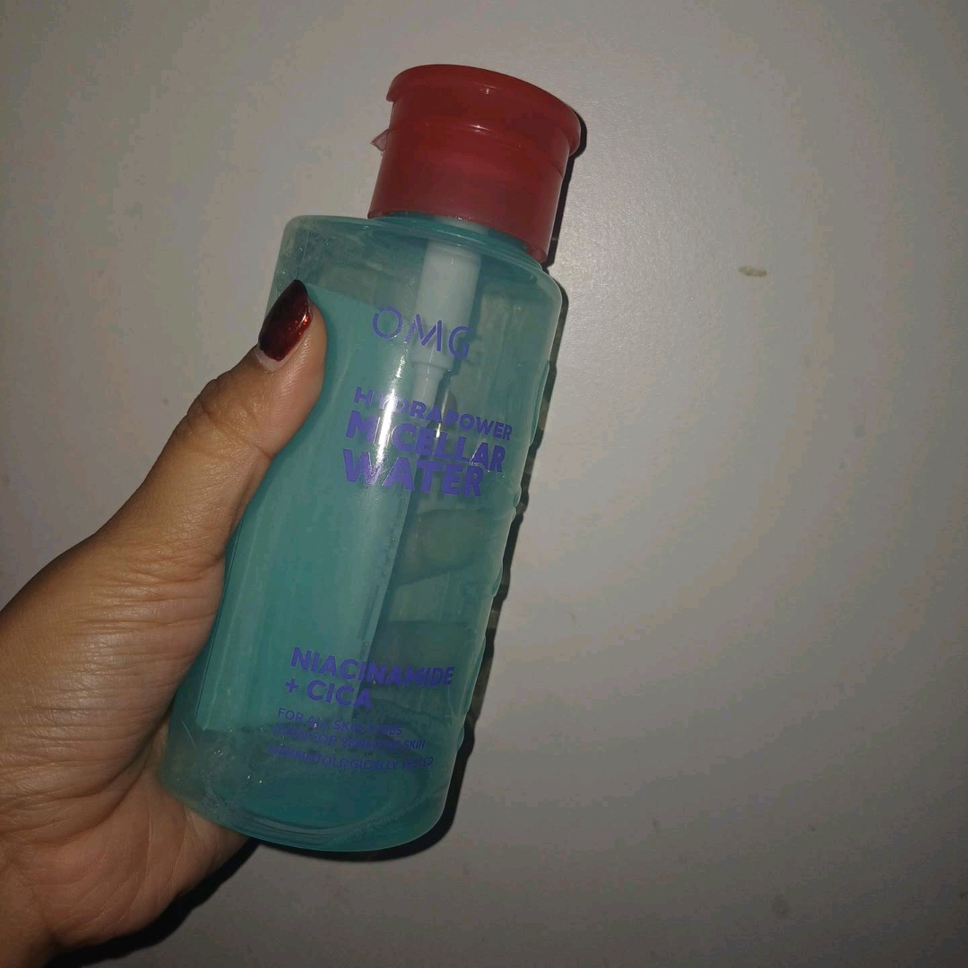 HydraPower Micellar Water imgfdn-567b3c35-d0dc-46b3-a44e-54d5258b1e58