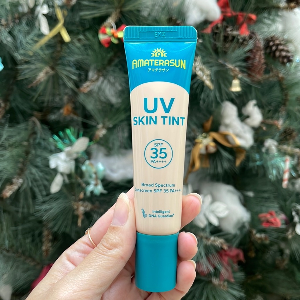 UV Skin Tint SPF 35 PA++++ - Medium imgfdn-a20b7db6-3100-40bd-8231-f2d78931dc8f