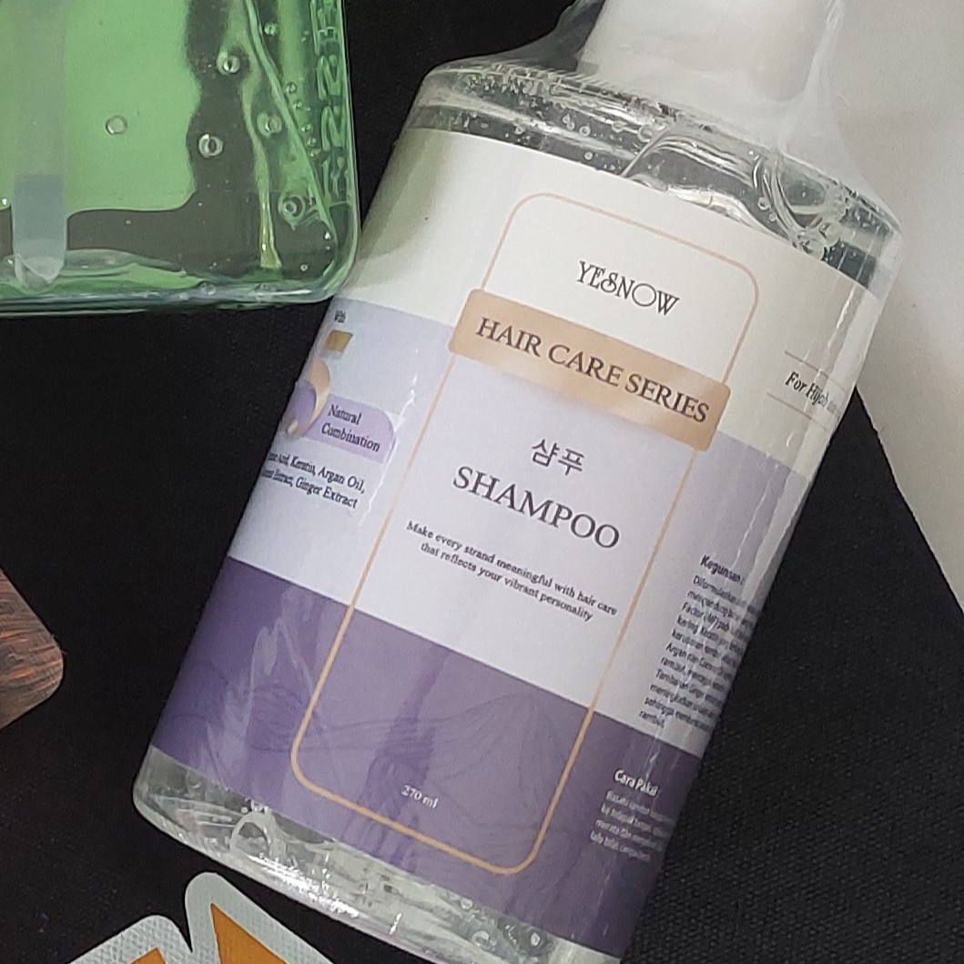 Clean & Smooth Hair Shampoo imgfdn-1f742ff9-34e8-4617-a461-ccbc8e4e3801