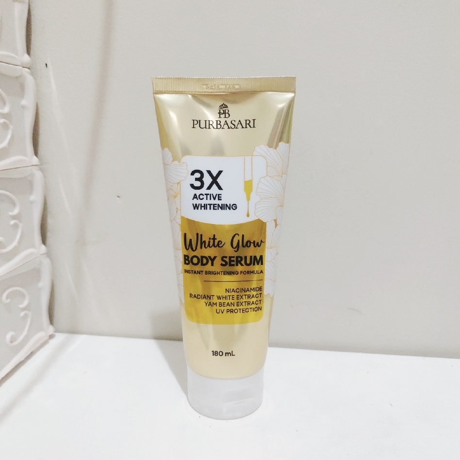 White Glow Body Serum imgfdn-b64882a0-9ff6-4425-8247-6a0f86196de5