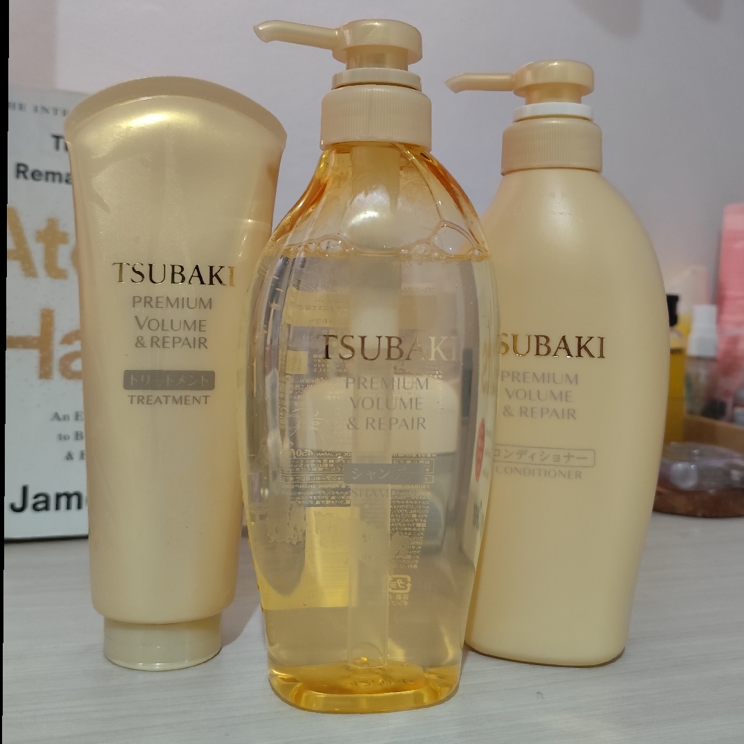 Premium Volume & Repair Shampoo imgfdn-c90ad0e6-879b-4e17-b2af-f3f690db2117