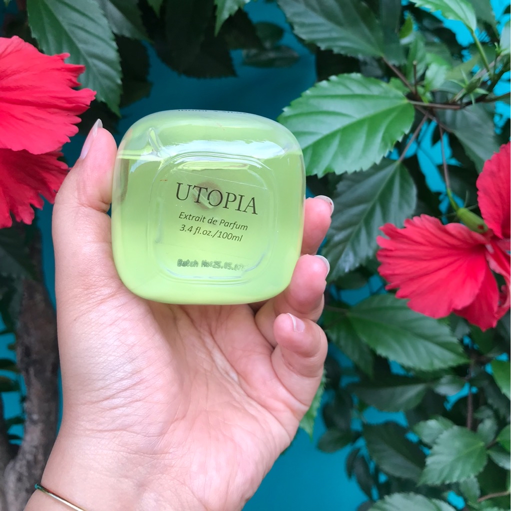 Utopia Extrait De Parfum imgfdn-99e778db-686d-498d-9948-a6b099c0843b