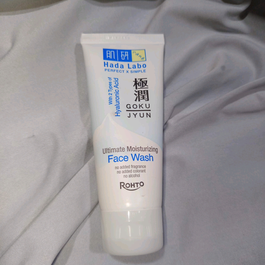 Gokujyun Ultimate Moisturizing Face Wash imgfdn-4666269f-a0ad-4202-b99c-58872bda09e4