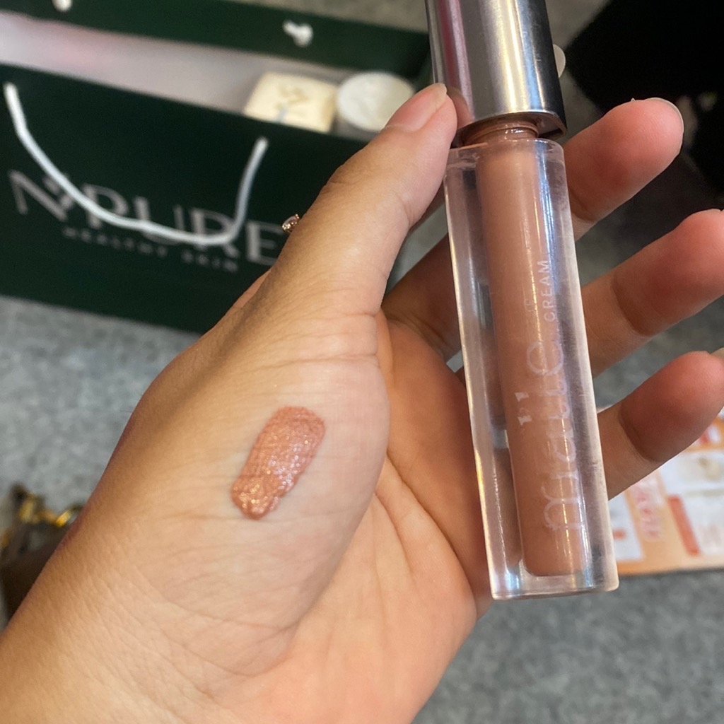 Exclusive Matte Lip Cream - 15 Pinky Plumise imgfdn-37d8a047-e7ca-4d56-9cca-ae47d6d3da8e