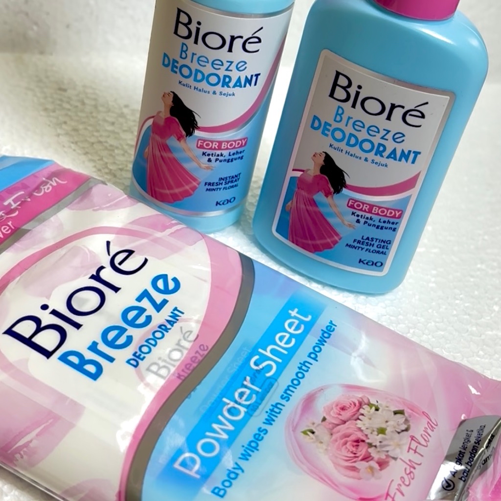 Breeze Deodorant Powder Sheet - Fresh Floral imgfdn-32251d71-b871-46b0-8c83-aba414286d8f