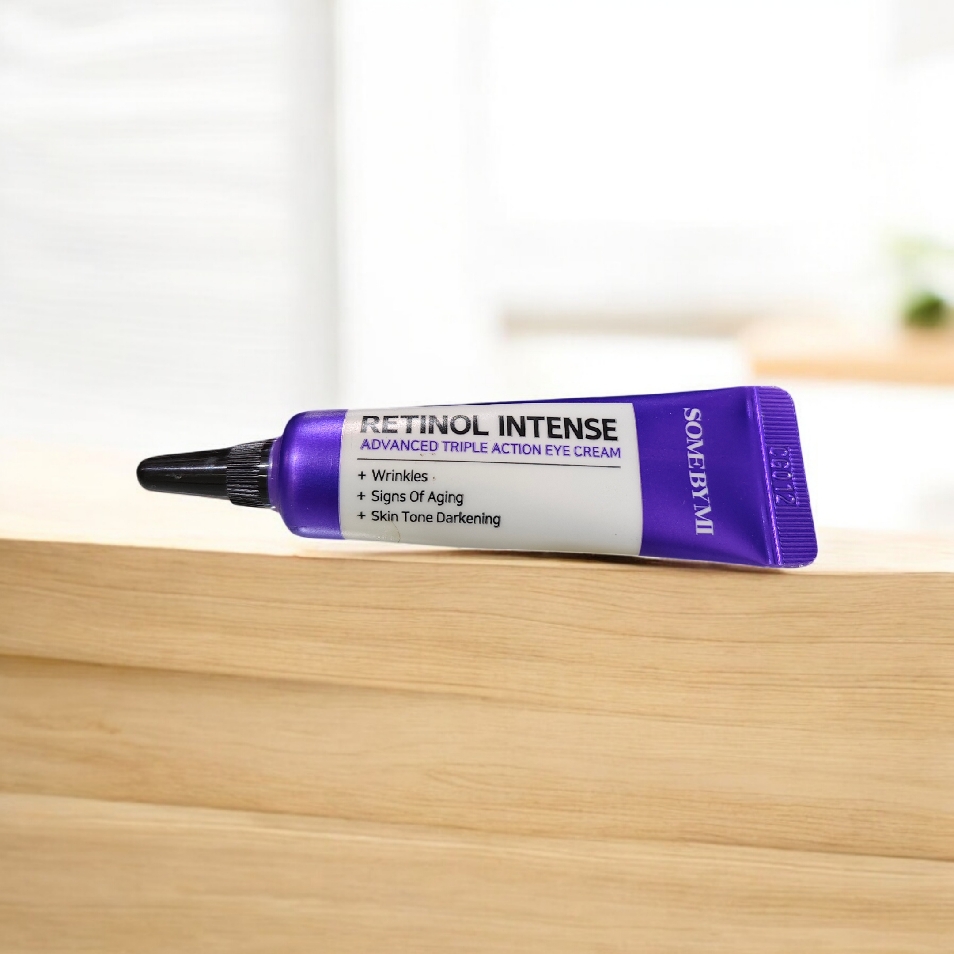 Retinol Intense Advanced Triple Action Eye Cream imgfdn-368d91fa-1ceb-4d93-8570-c10657b59a83
